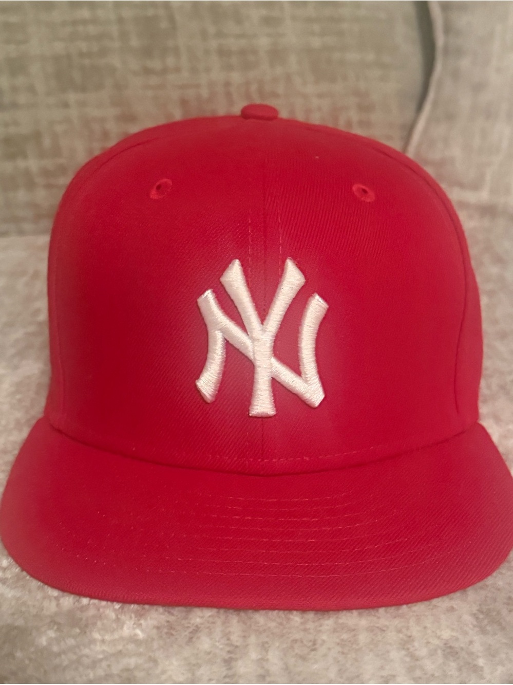 Red New York Yankees 2000 World Series Hat